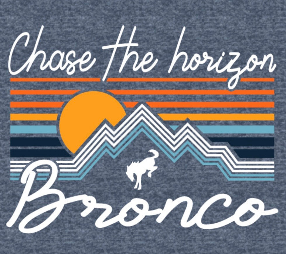 Chase the Horizon Ladies Tee